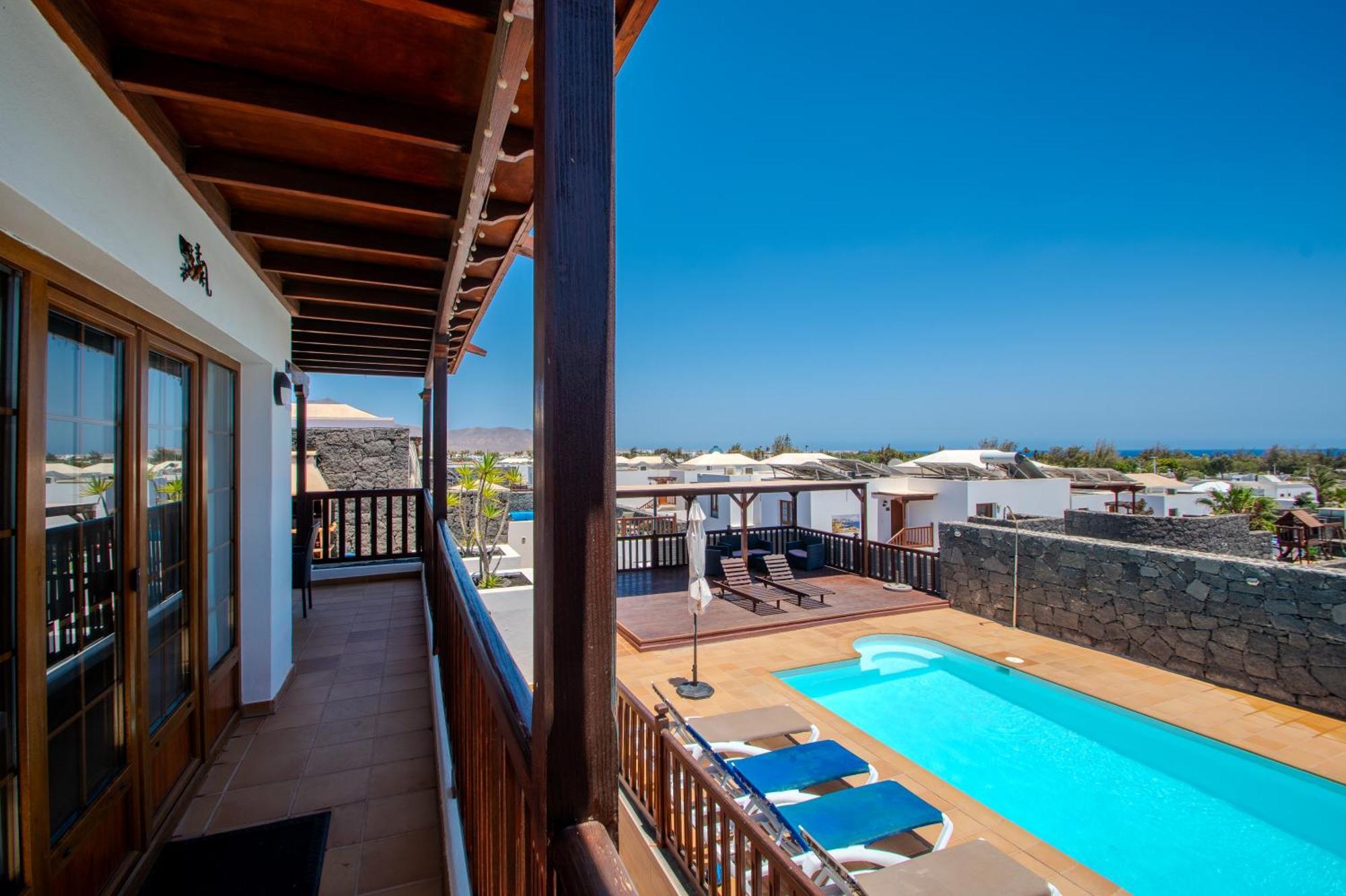 Casa Laura Vista Lobos - Spacious With Heatable Pool And Sea Views Villa *