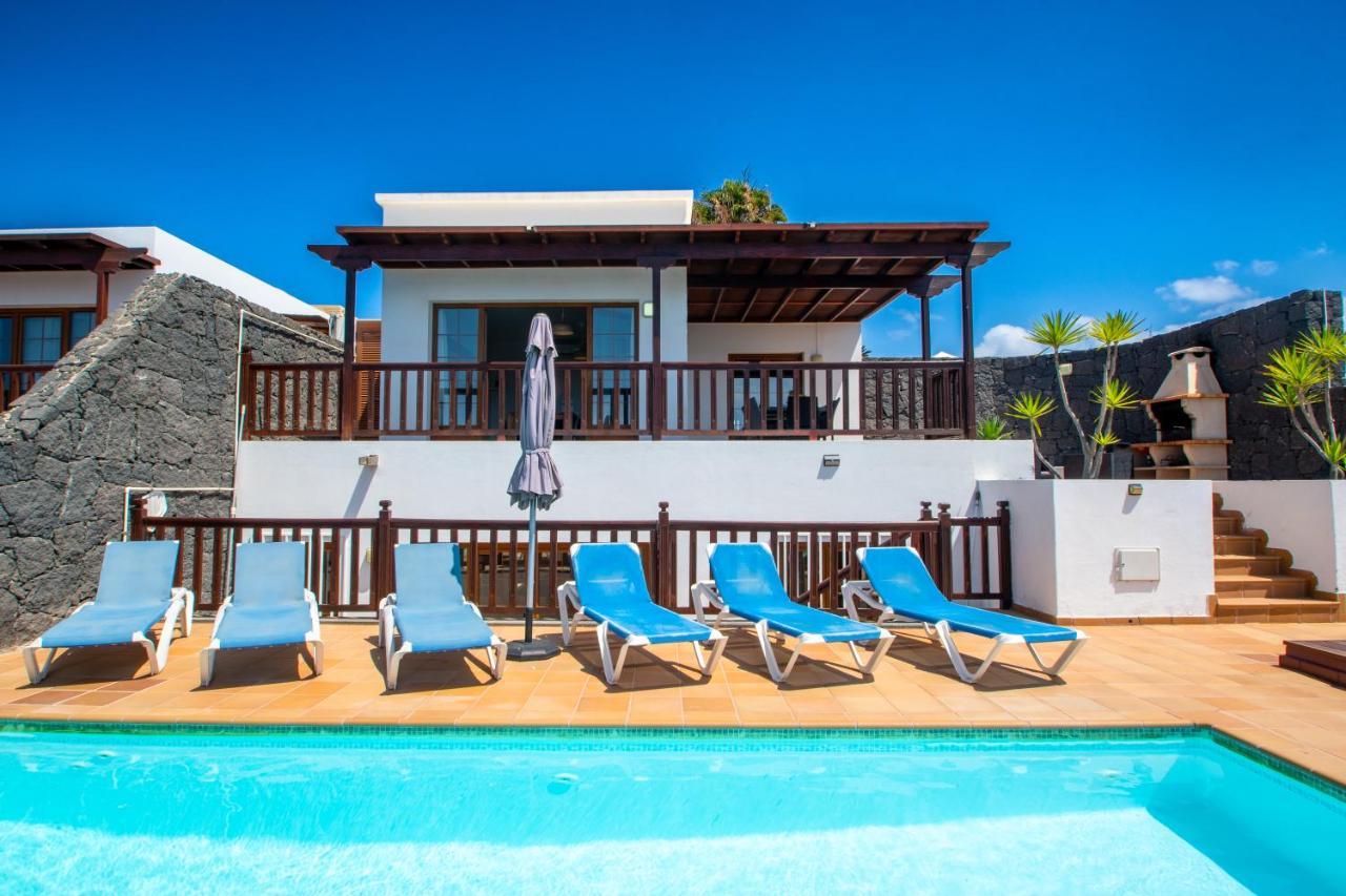 Villa Casa Laura Vista Lobos Spacious With Pool And Sea Views Playa Blanca (Lanzarote)