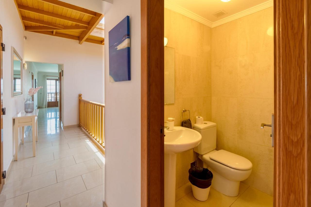 Villa Casa Laura Vista Lobos Spacious With Pool And Sea Views Playa Blanca (Lanzarote)